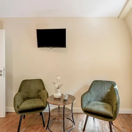 Alte Stadtvilla Weinberg 5 Apartman